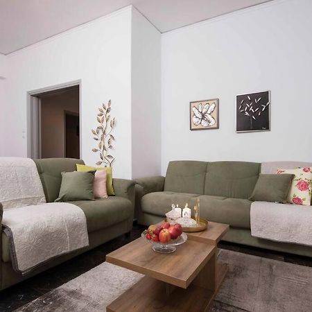 Lovely,Central, Spacious 2-Bedrooms Apartment Pireu Exterior foto